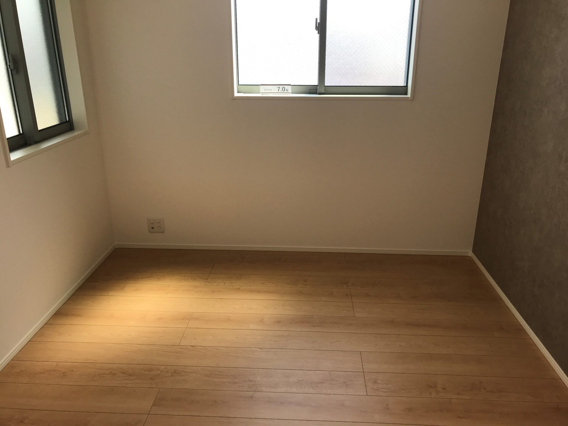 (3階 洋室 7.0帖 ①)