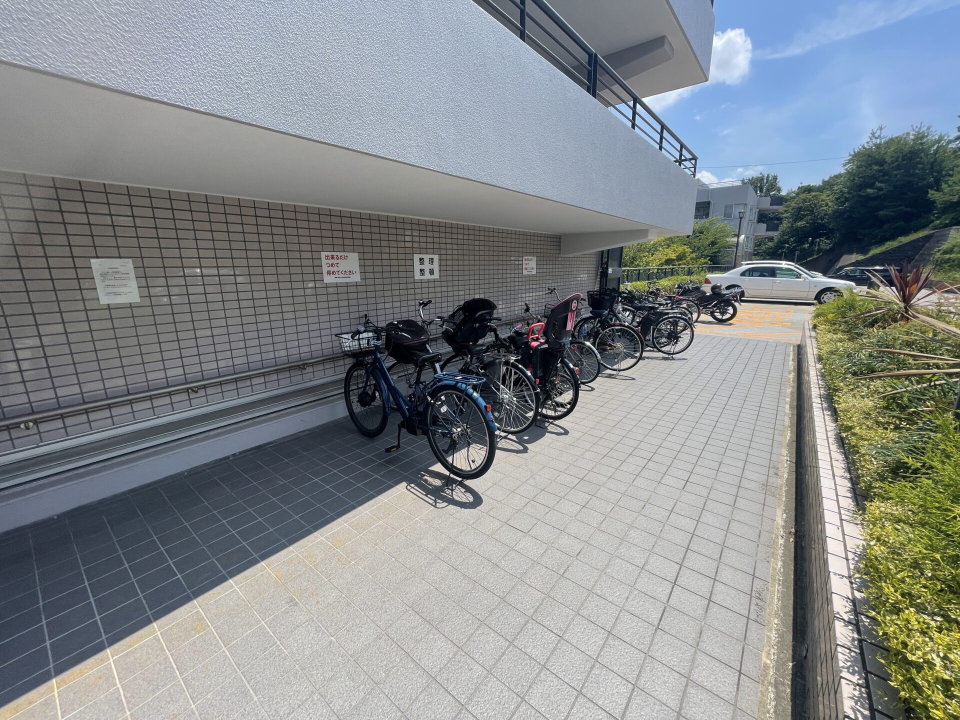 駐輪場